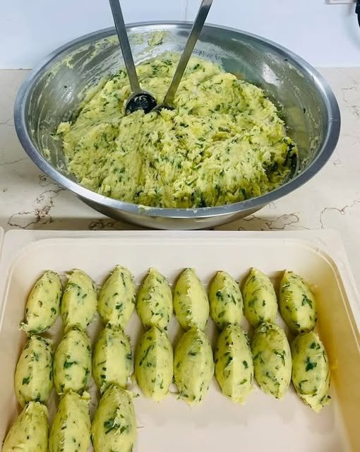 Bolinhos de Bacalhau: Receita da Vovó que Vai Te Surpreender! - Receita Completa