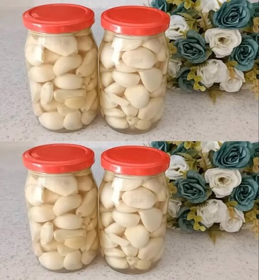 Descubra Como Fazer Alhos Durarem Meses com Este Truque Simples - Receita Completa