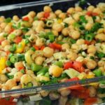 Salada de Grão-de-Bico: Receita Saborosa para Refeições Principais 447ec1c0-e706-4041-8e1b-632ef7ad32ec-1