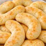 Chipa Paraguaia: A Receita Tradicional que Vai Transformar Seu Cafezinho!