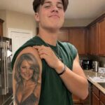 Tatuagem do rosto da madrasta: a história da mãe que descobriu a promessa do ex-marido featured-1785959031283
